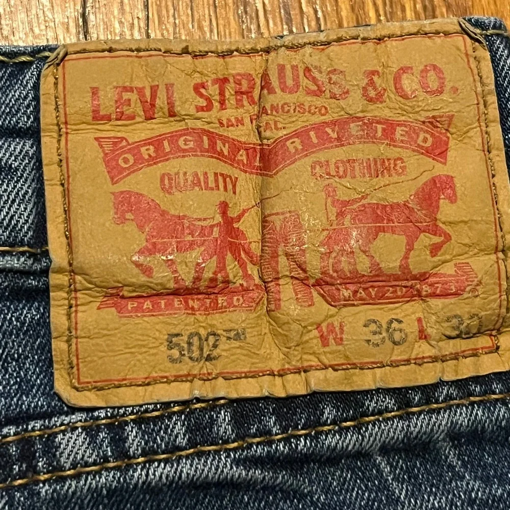 Levis levi 502